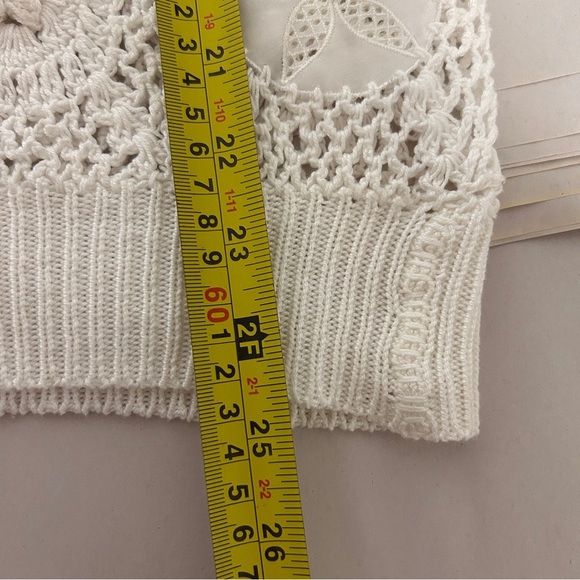 Crochet V-Neck Sweater women’s size Lrg  sand Dollar Cotton open Knit 3/4 Sleeve - Picture 6 of 9